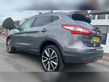 Used Nissan Qashqai 2015 for sale - 78545214: Photo