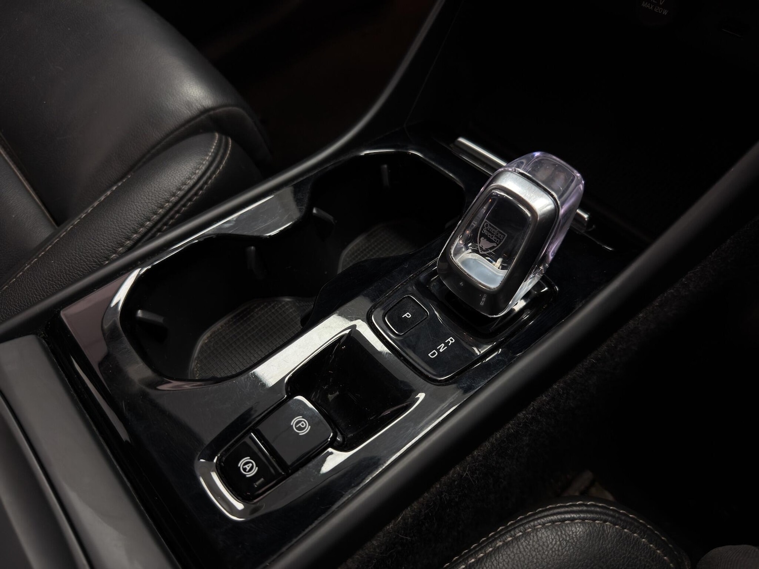 Used Volvo XC40 2021 for sale - 77890539: Photo 17