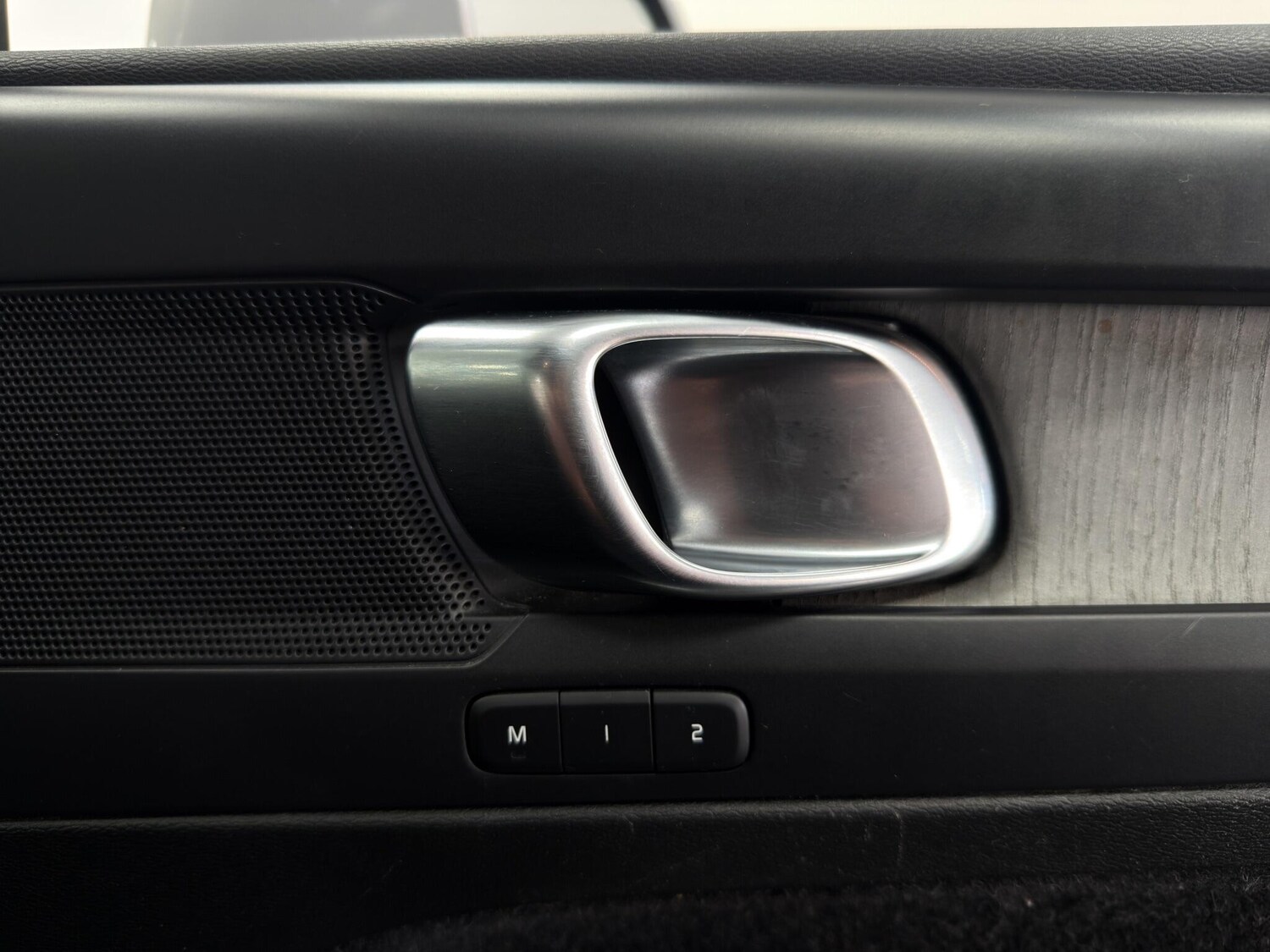 Used Volvo XC40 2021 for sale - 77890539: Photo 19