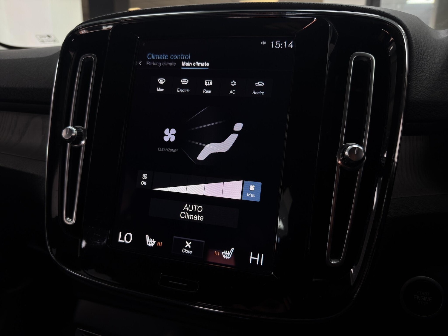 Used Volvo XC40 2021 for sale - 77890539: Photo 22