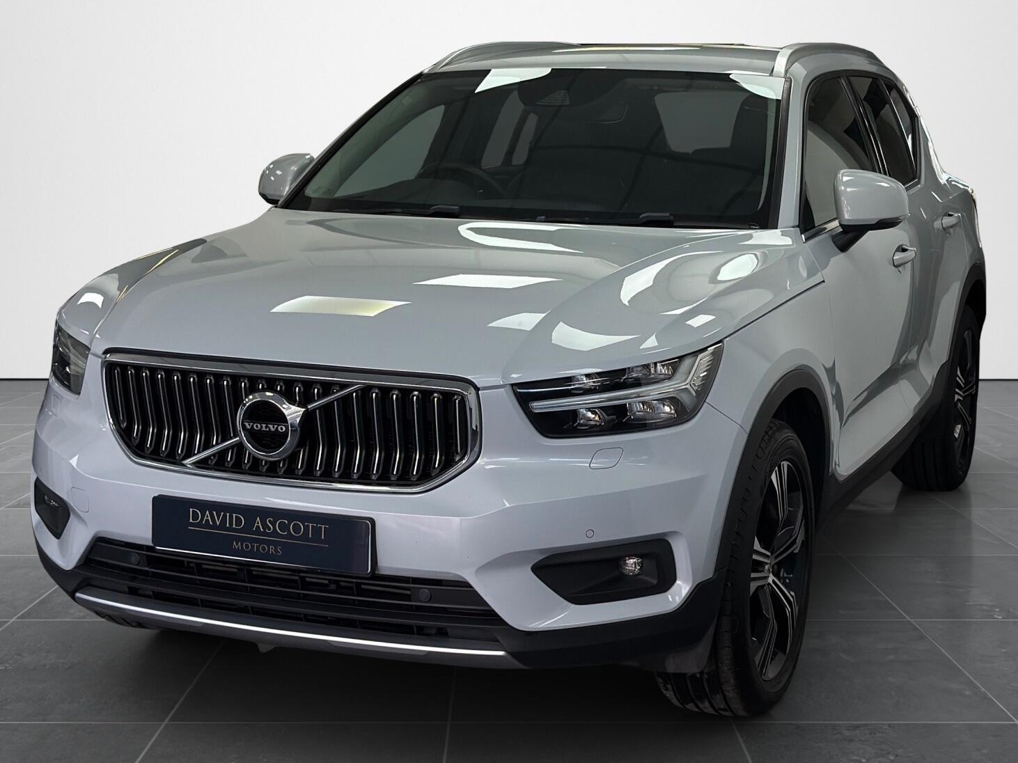 Used Volvo XC40 2021 for sale - 77890539: Photo 3