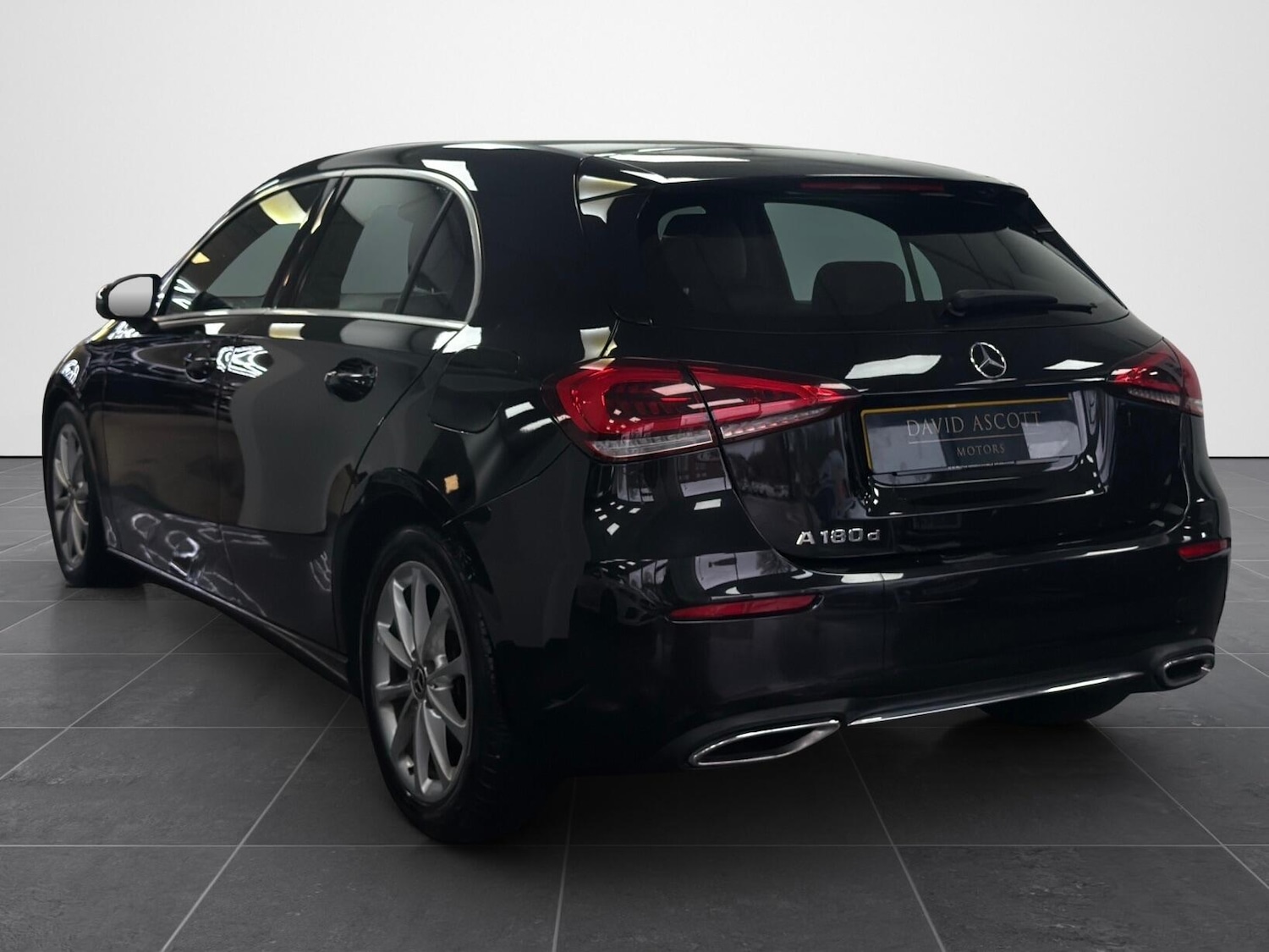 Used Mercedes-Benz A-Class 2019 for sale - 77762452: Photo 3