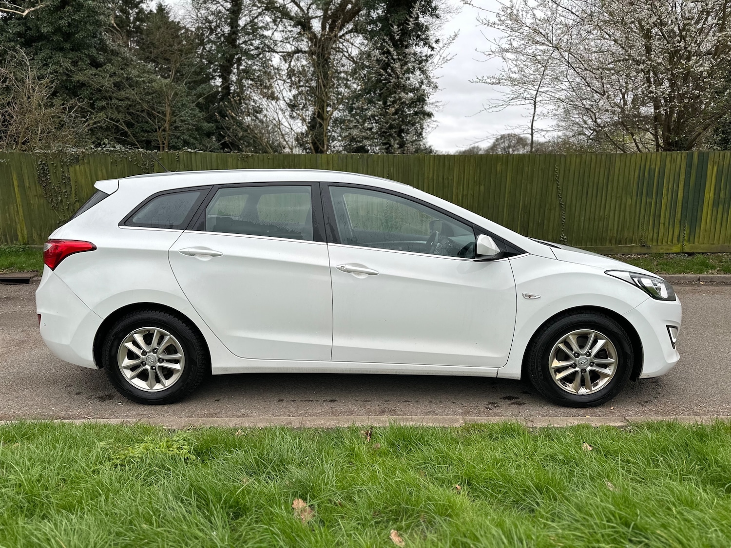 Used Hyundai i30 2015 for sale - 78022501: Photo 2