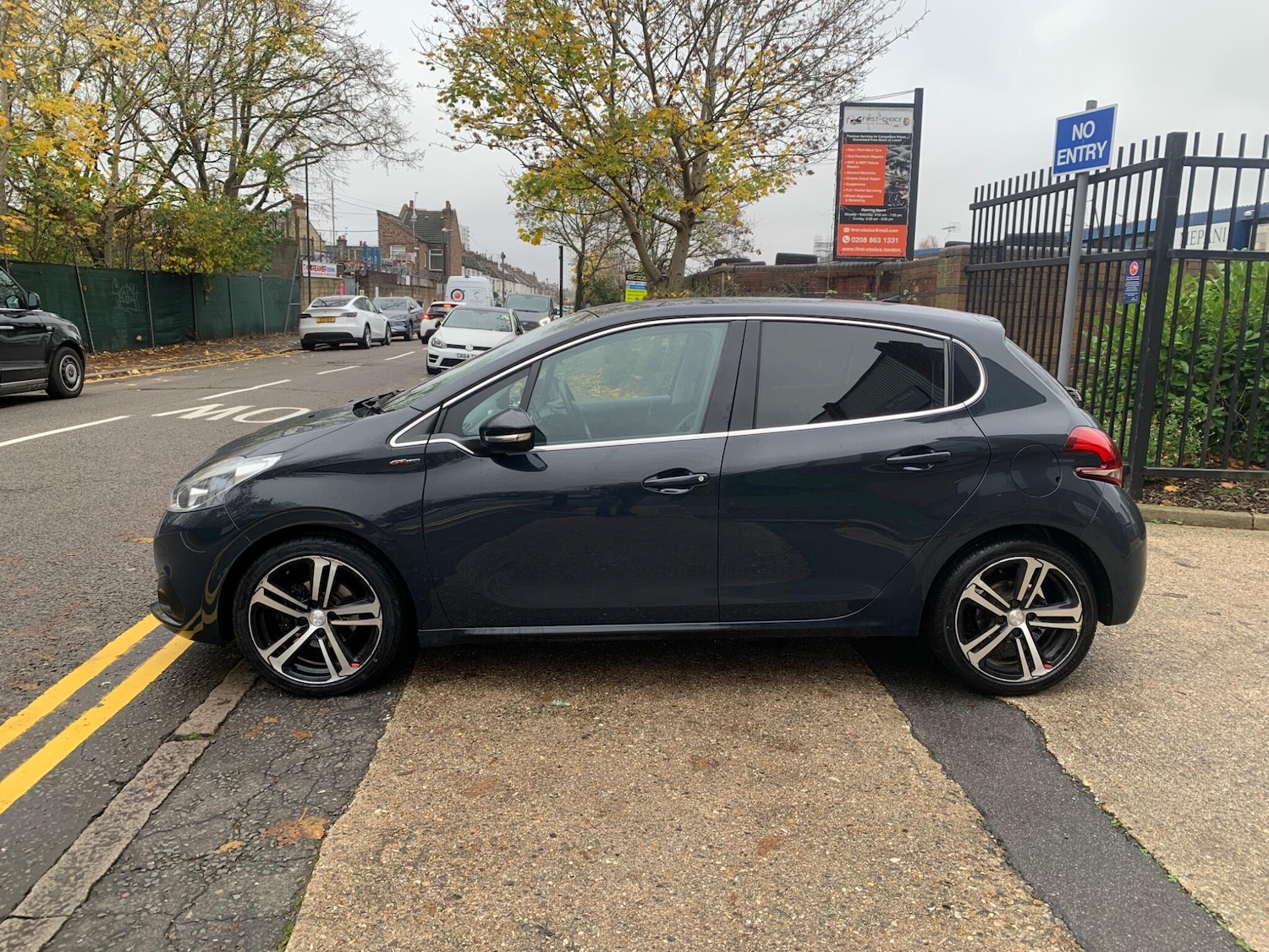 Used Peugeot 208 2018 for sale - 77927890: Photo 2