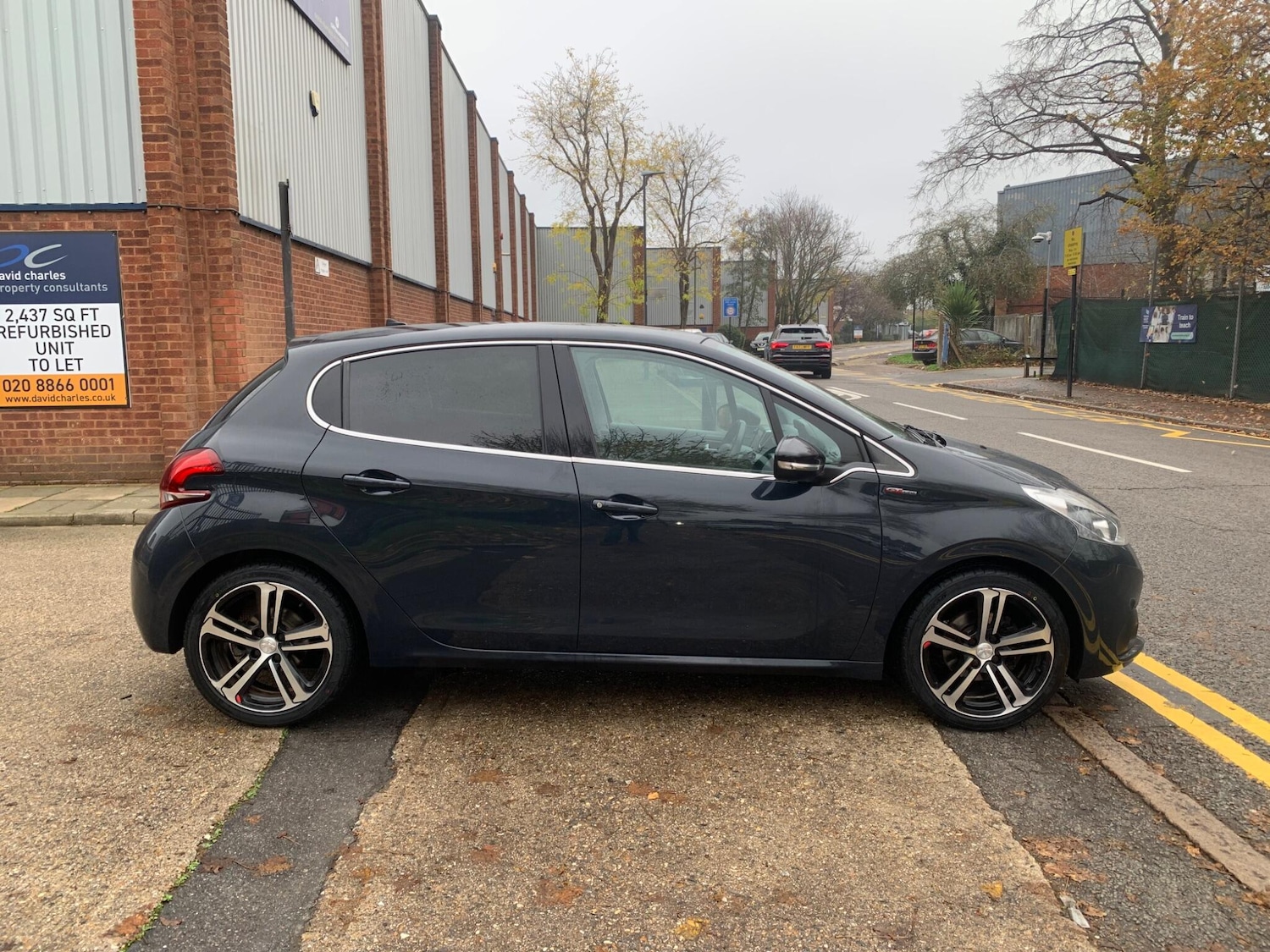 Used Peugeot 208 2018 for sale - 77927890: Photo 8