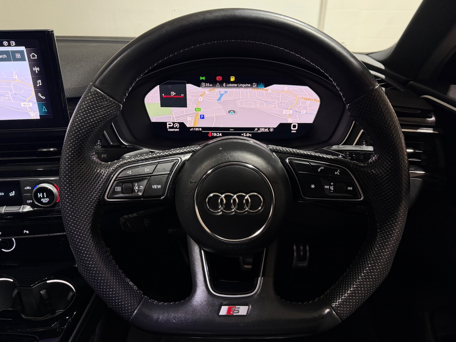 Used Audi A4 Avant 2019 for sale - 78036904: Photo 18