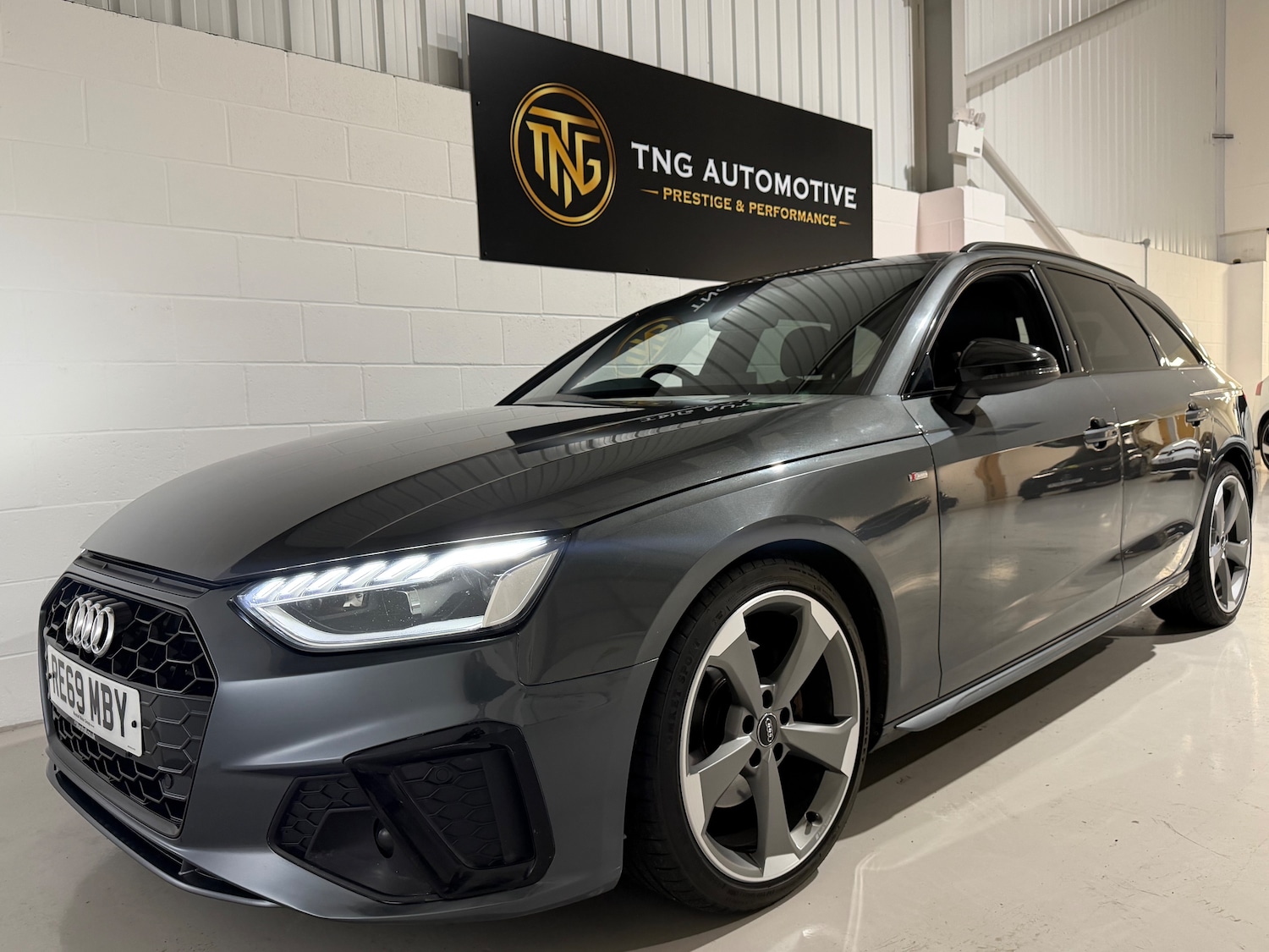 Used Audi A4 Avant 2019 for sale - 78036904: Photo 6