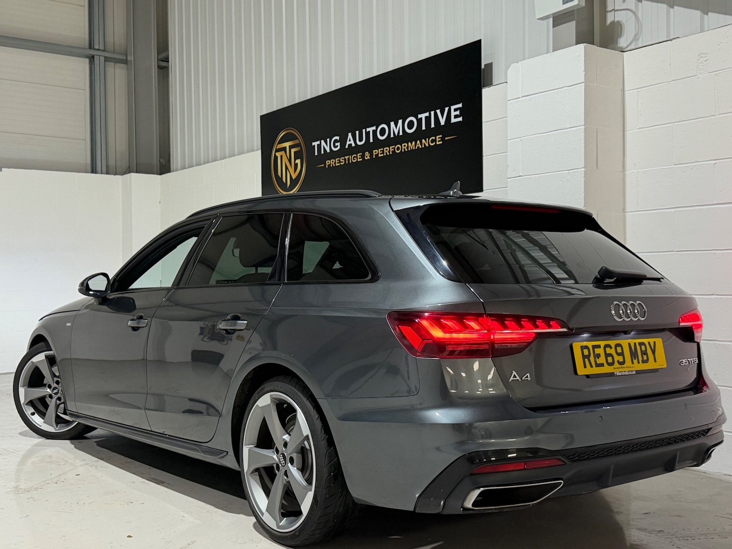 Used Audi A4 Avant 2019 for sale - 78036904: Photo 7