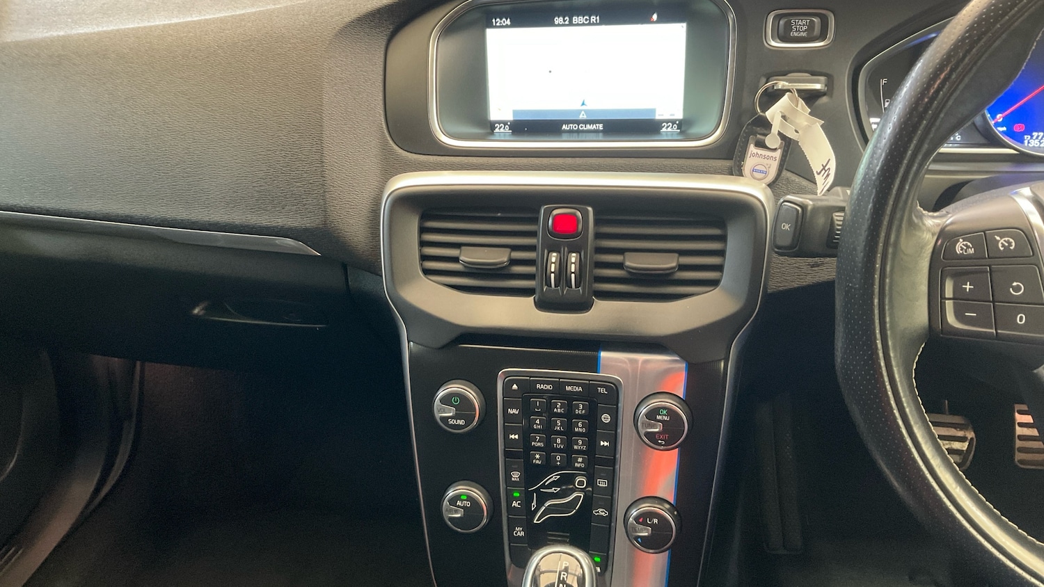 Used Volvo V40 2014 for sale - 78009263: Photo 9