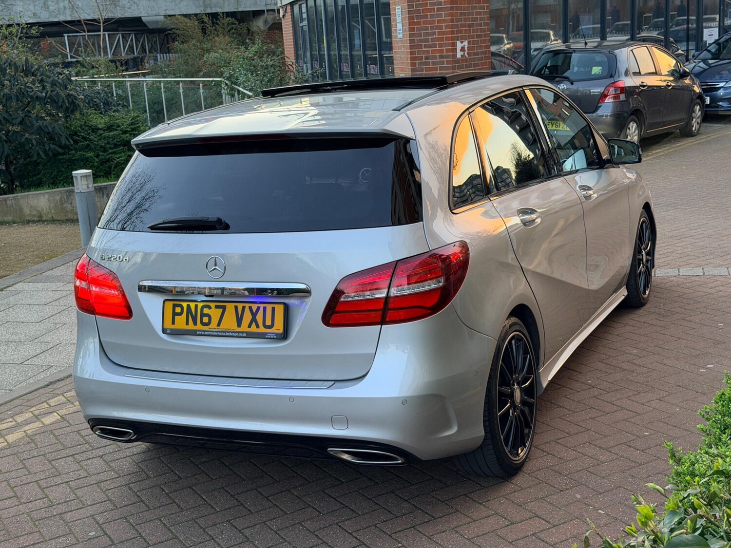 Used Mercedes-Benz B Class 2017 for sale - 78029260: Photo 10