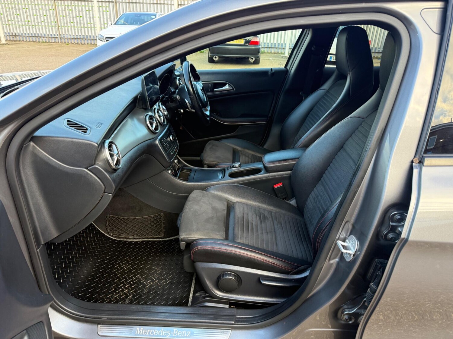 Used Mercedes-Benz GLA 2016 for sale - 78001970: Photo 15