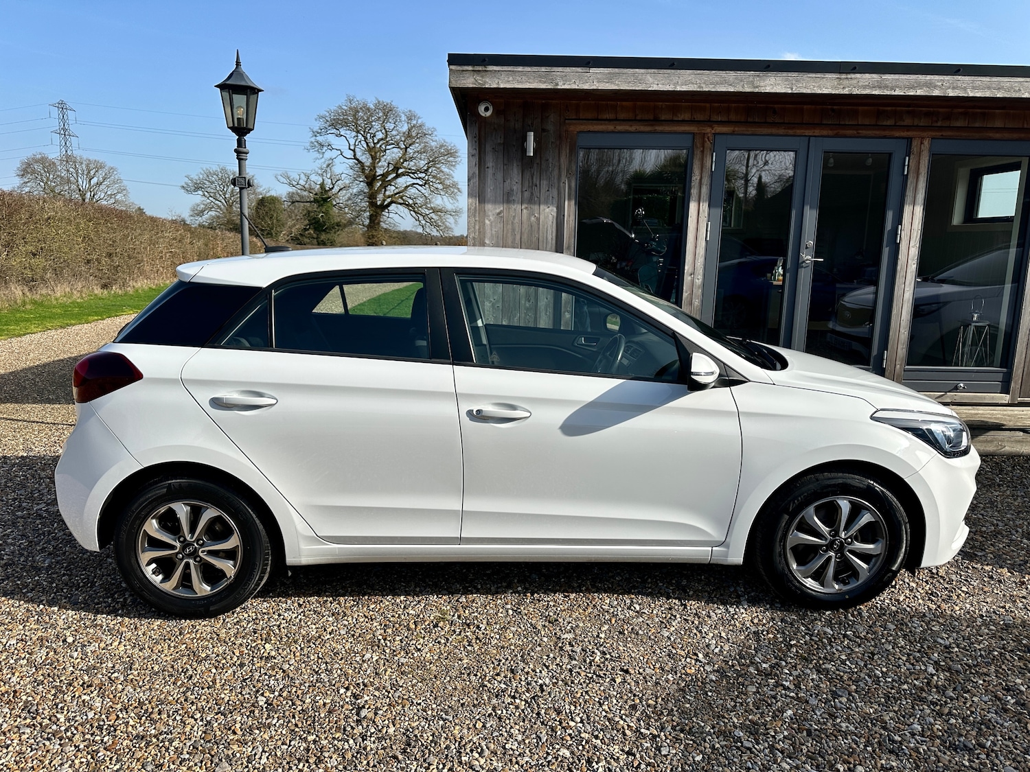 Used Hyundai i20 2018 for sale - 77733590: Photo 2