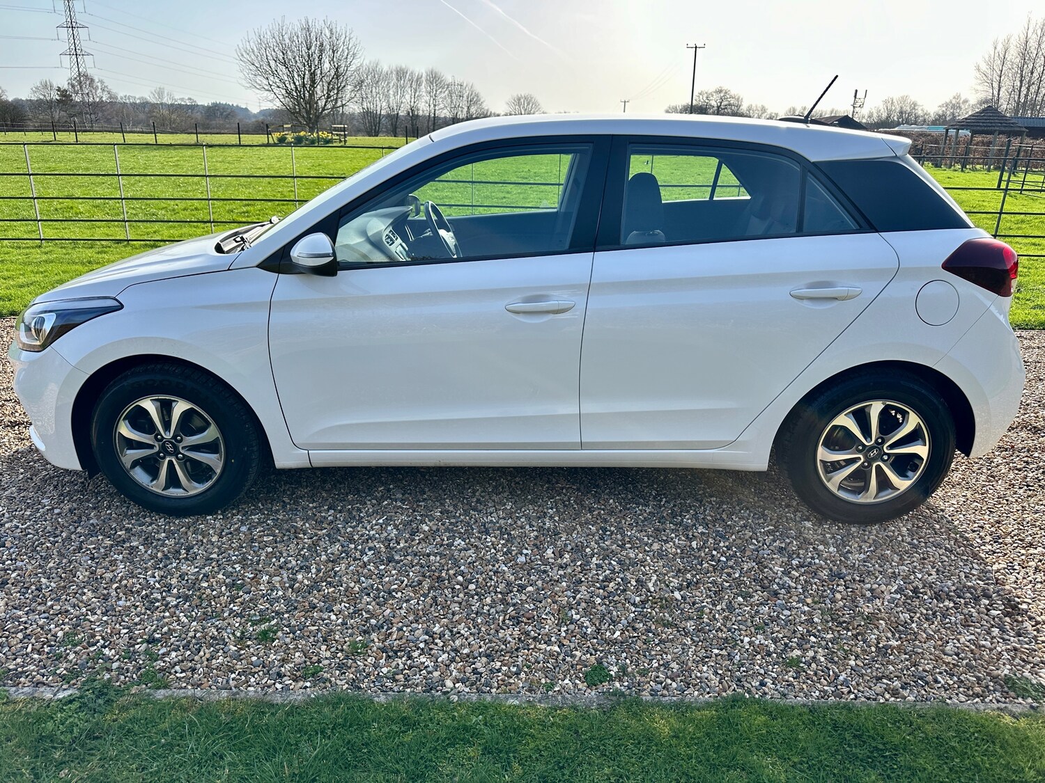 Used Hyundai i20 2018 for sale - 77733590: Photo 5