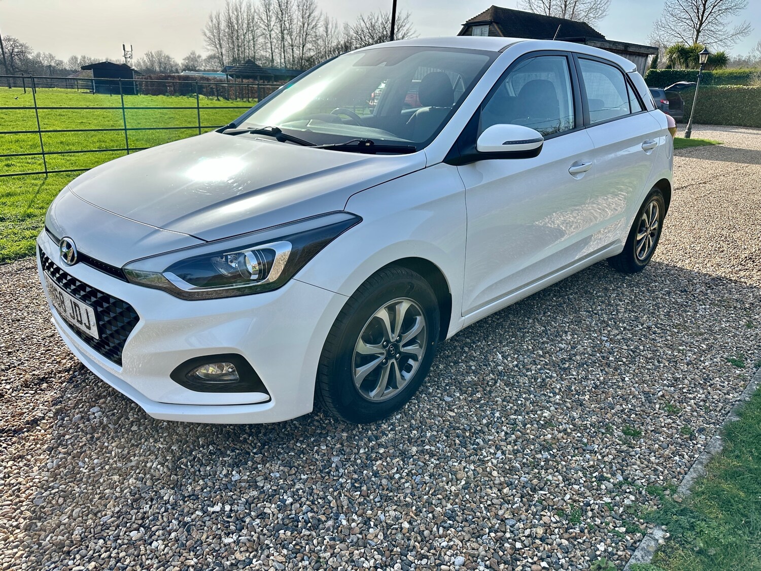 Used Hyundai i20 2018 for sale - 77733590: Photo 6