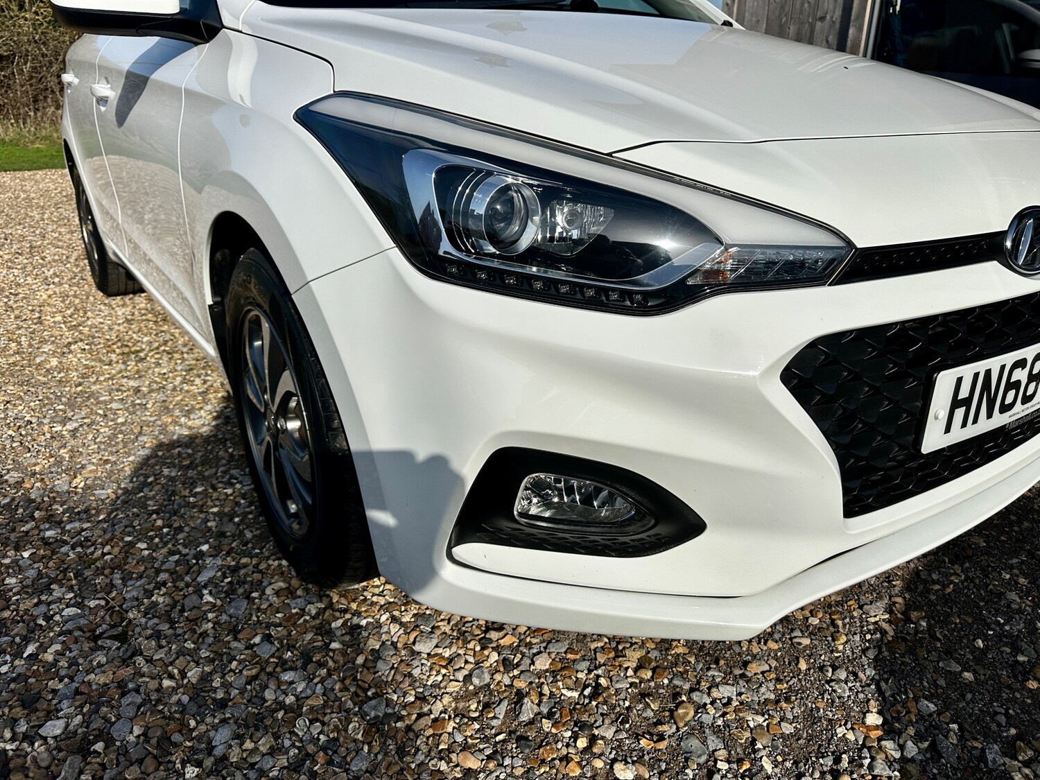 Used Hyundai i20 2018 for sale - 77733590: Photo 9
