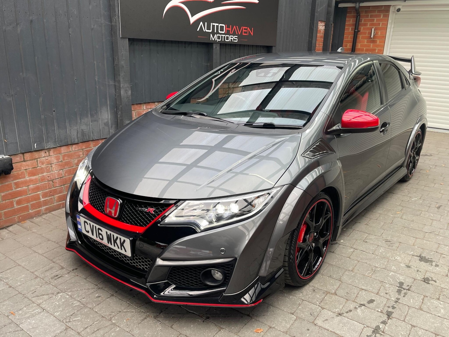 Used Honda Civic 2016 for sale - 78002140: Photo 16