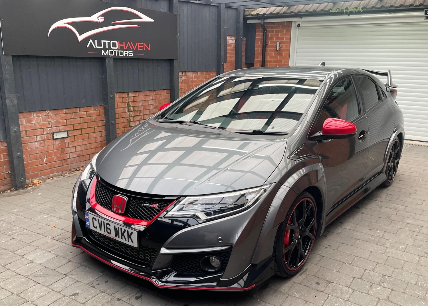 Used Honda Civic 2016 for sale - 78002140: Photo 17