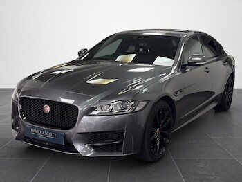 Used Jaguar XF 2017 for sale - 78247232: Photo