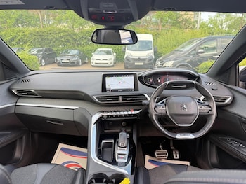 Used Peugeot 5008 2019 for sale - 79077975: Photo