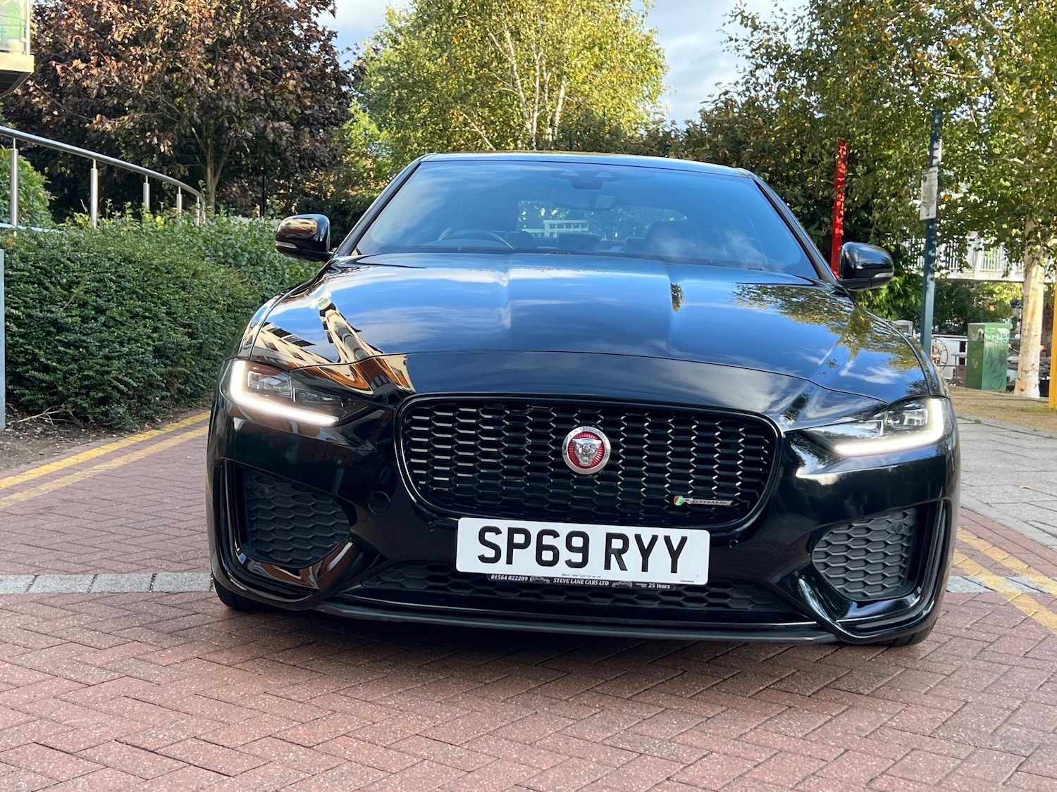 Used Jaguar XE 2019 for sale - 78029205: Photo 9