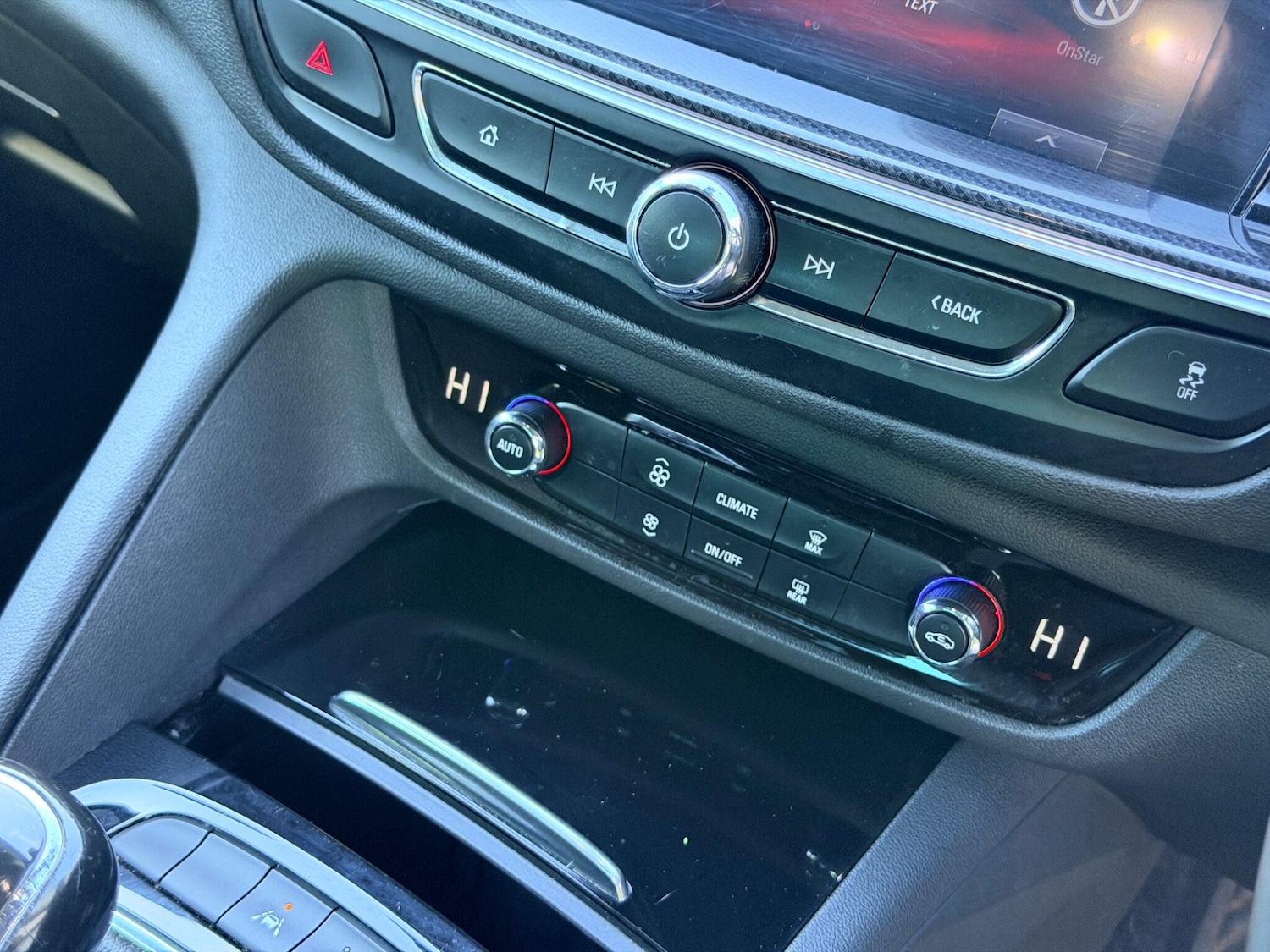 Used Vauxhall Insignia 2017 for sale - 78154775: Photo 5