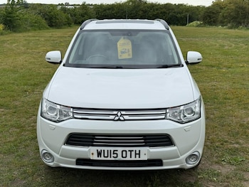 Used Mitsubishi Outlander 2015 for sale - 78608088: Photo