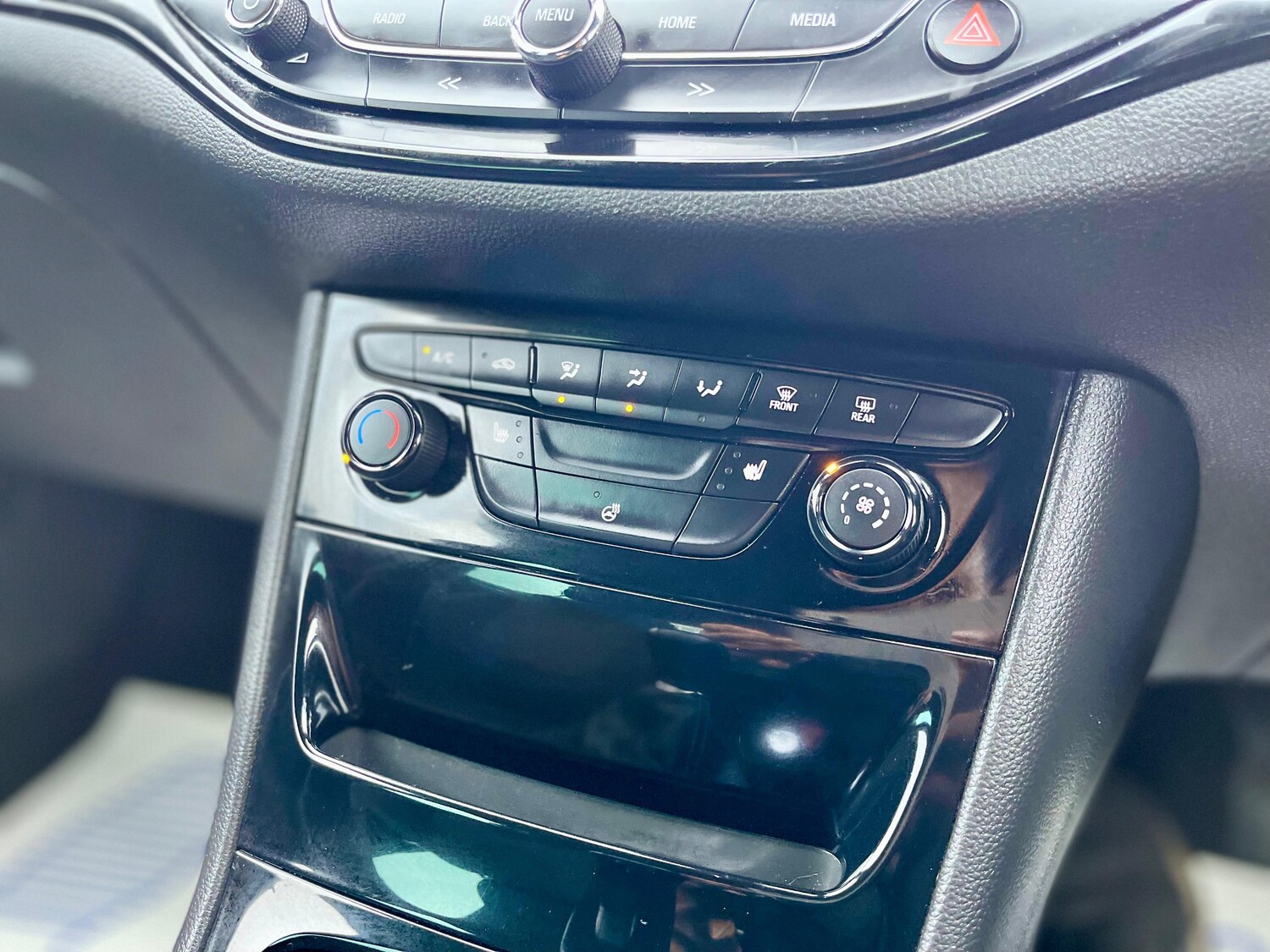 Used Vauxhall Astra 2017 for sale - 78139773: Photo 24