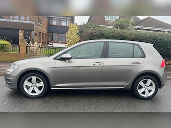 Used Volkswagen Golf 2014 for sale - 78545179: Photo