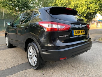 Used Nissan Qashqai 2014 for sale - 77927860: Photo