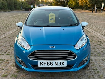 Used Ford Fiesta 2016 for sale - 79197993: Photo
