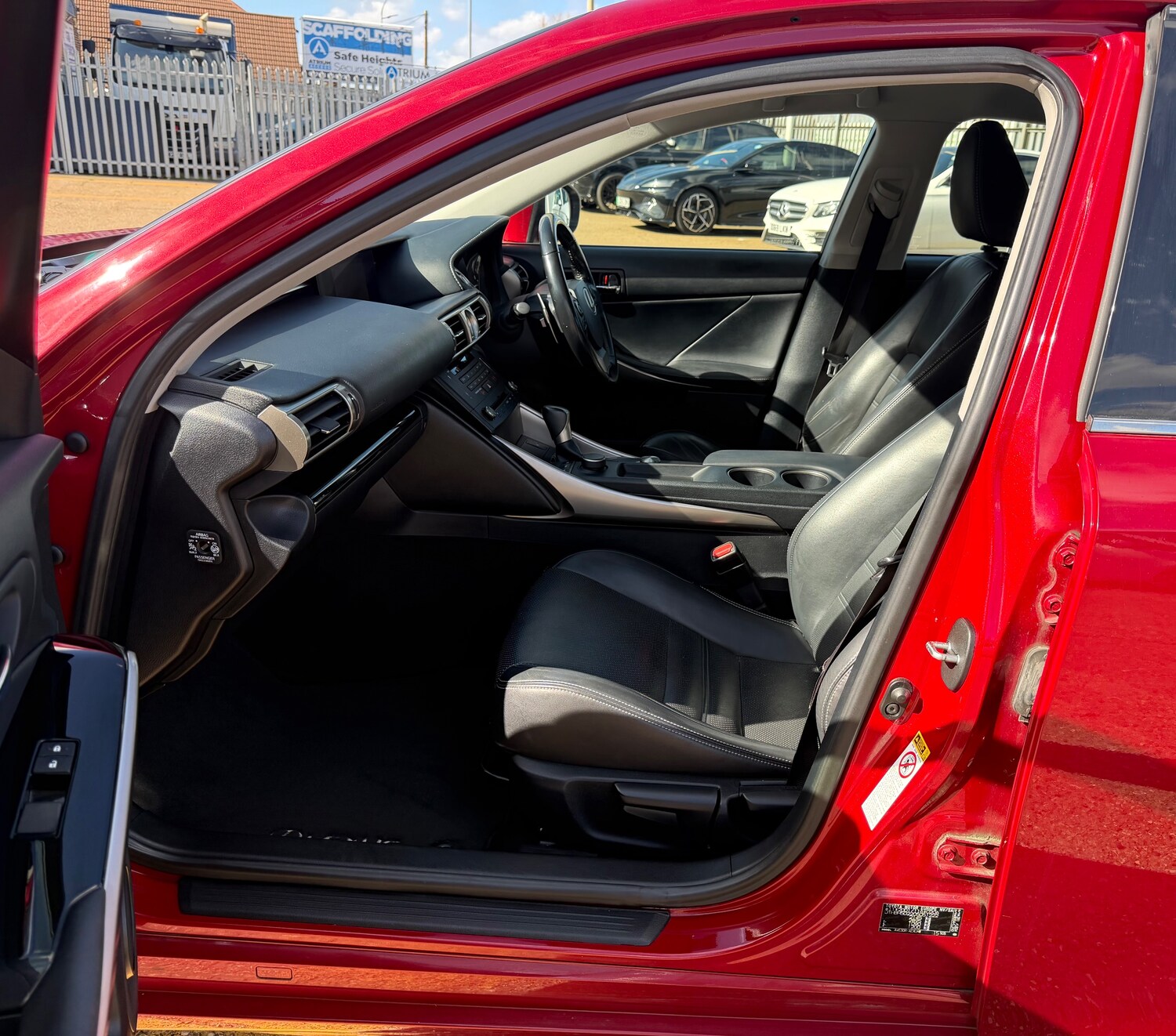 Used Lexus IS 2016 for sale - 78001975: Photo 14