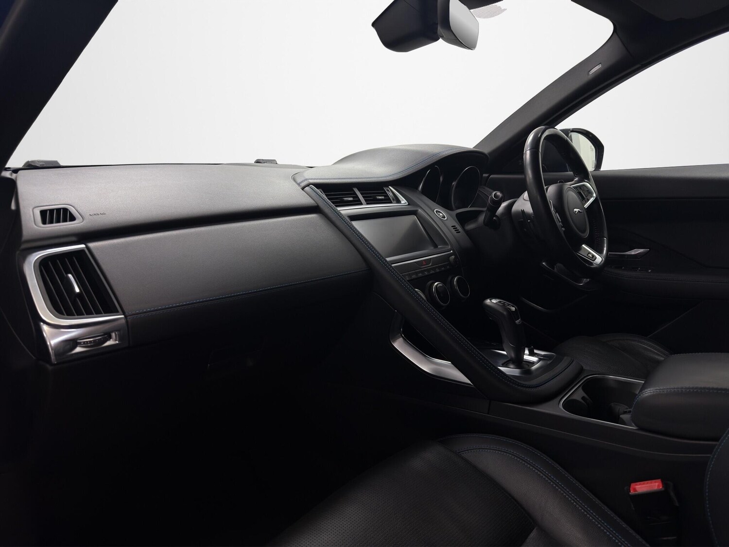 Used Jaguar E-Pace 2018 for sale - 77927679: Photo 13