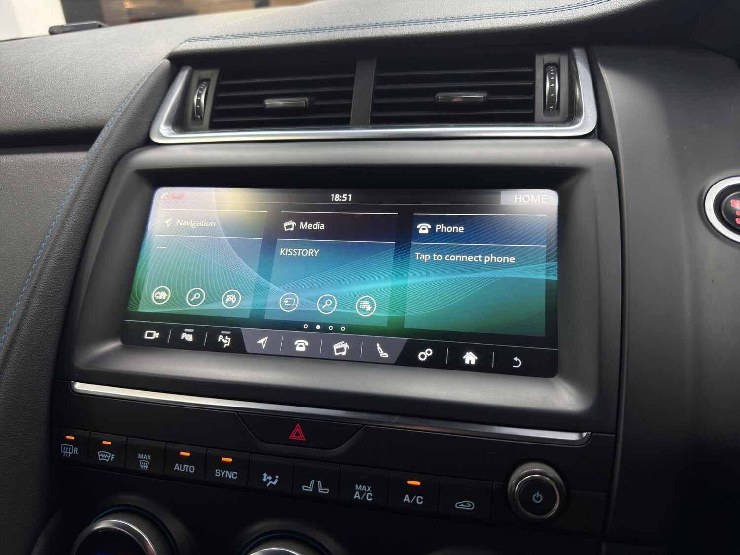 Used Jaguar E-Pace 2018 for sale - 77927679: Photo 20