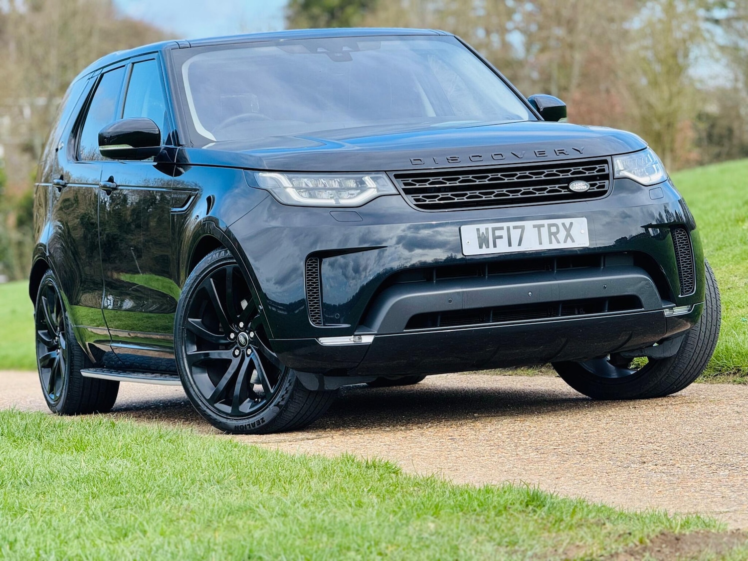 Used Land Rover Discovery 2017 for sale - 77927955: Photo 10