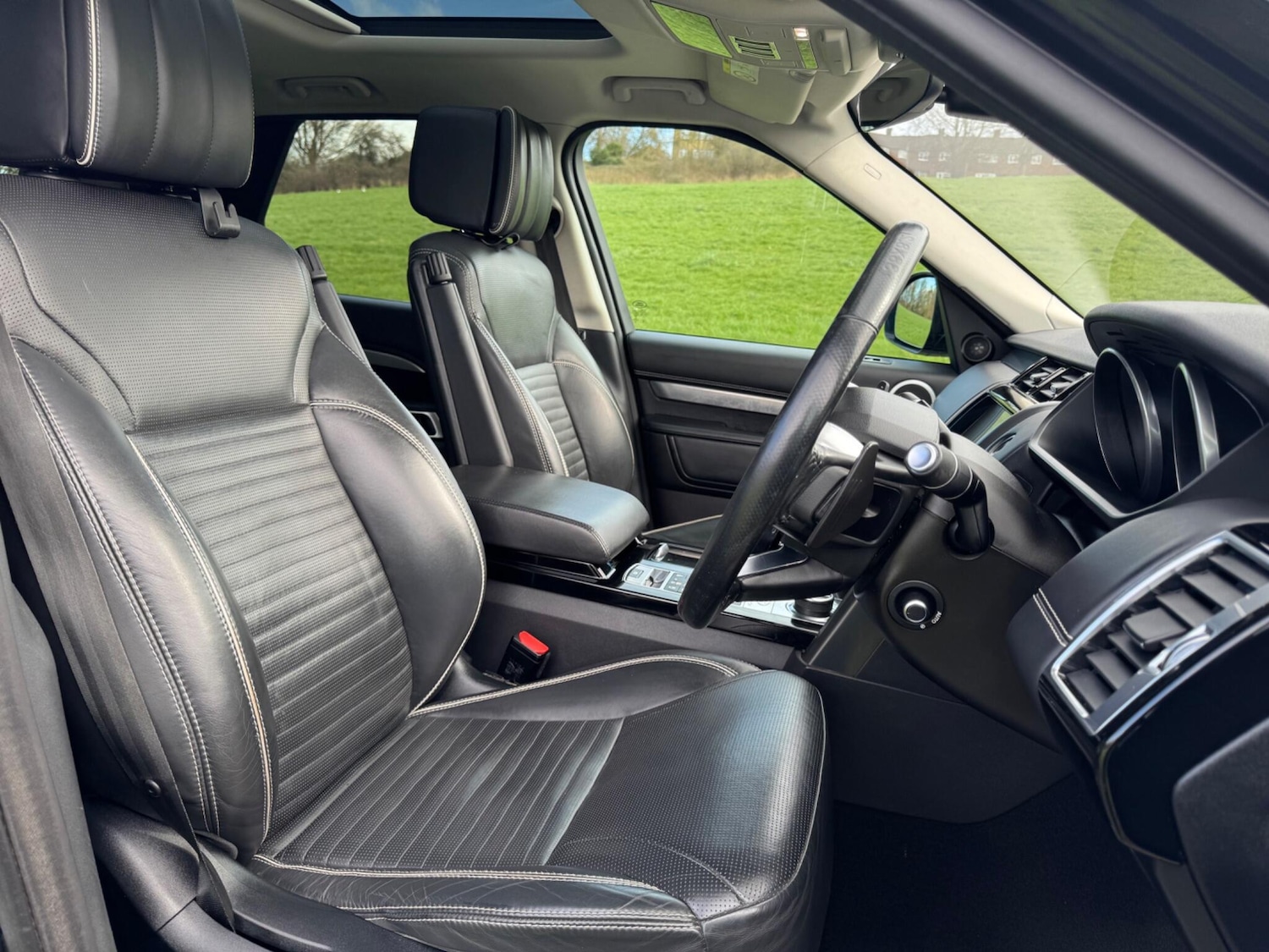 Used Land Rover Discovery 2017 for sale - 77927955: Photo 22