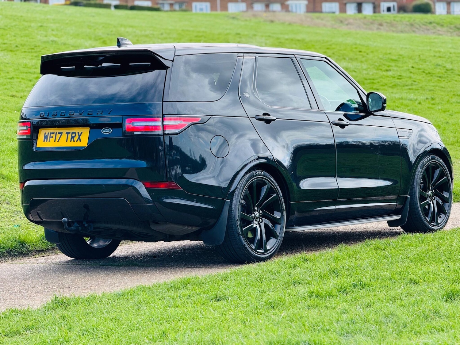 Used Land Rover Discovery 2017 for sale - 77927955: Photo 8