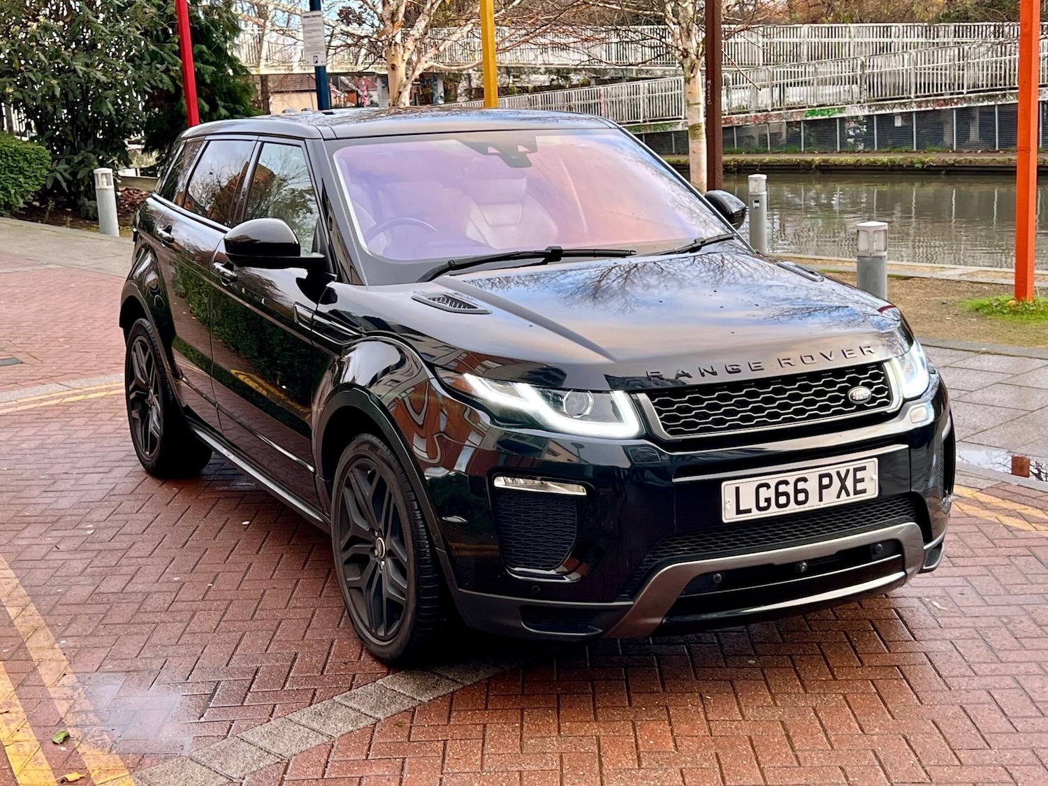 Used Land Rover Range Rover Evoque 2016 for sale - 78029249: Photo 2