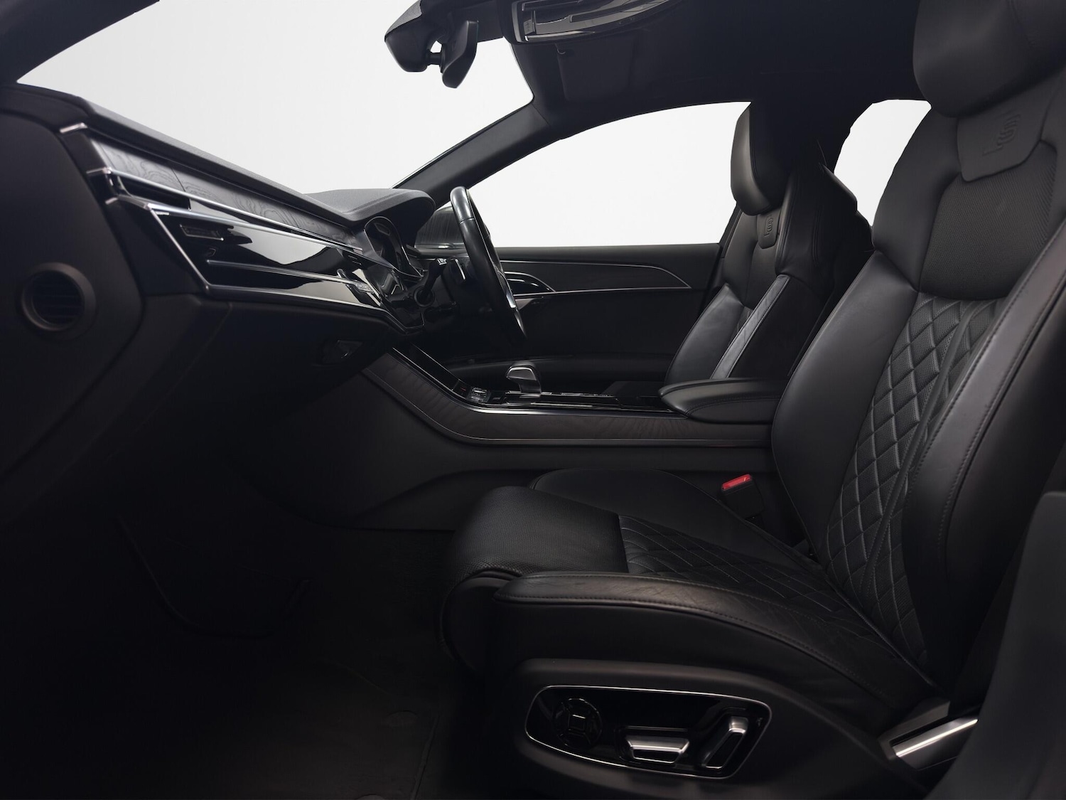 Used Audi A8 2019 for sale - 77762476: Photo 17