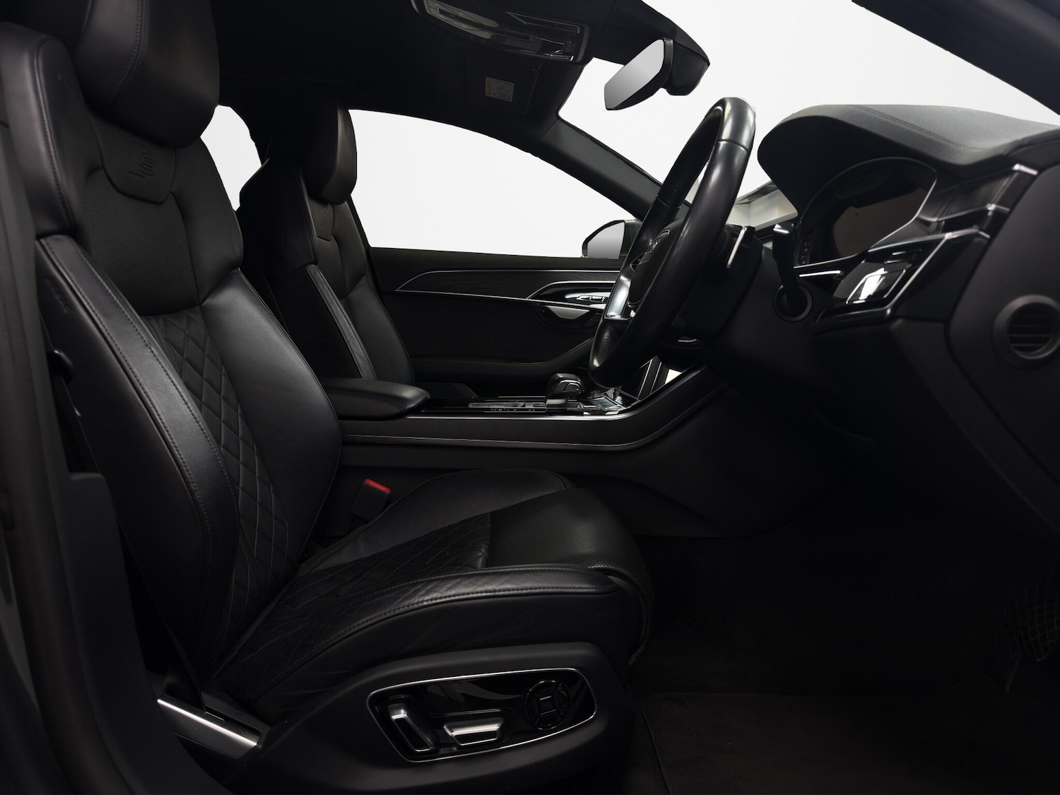 Used Audi A8 2019 for sale - 77762476: Photo 18