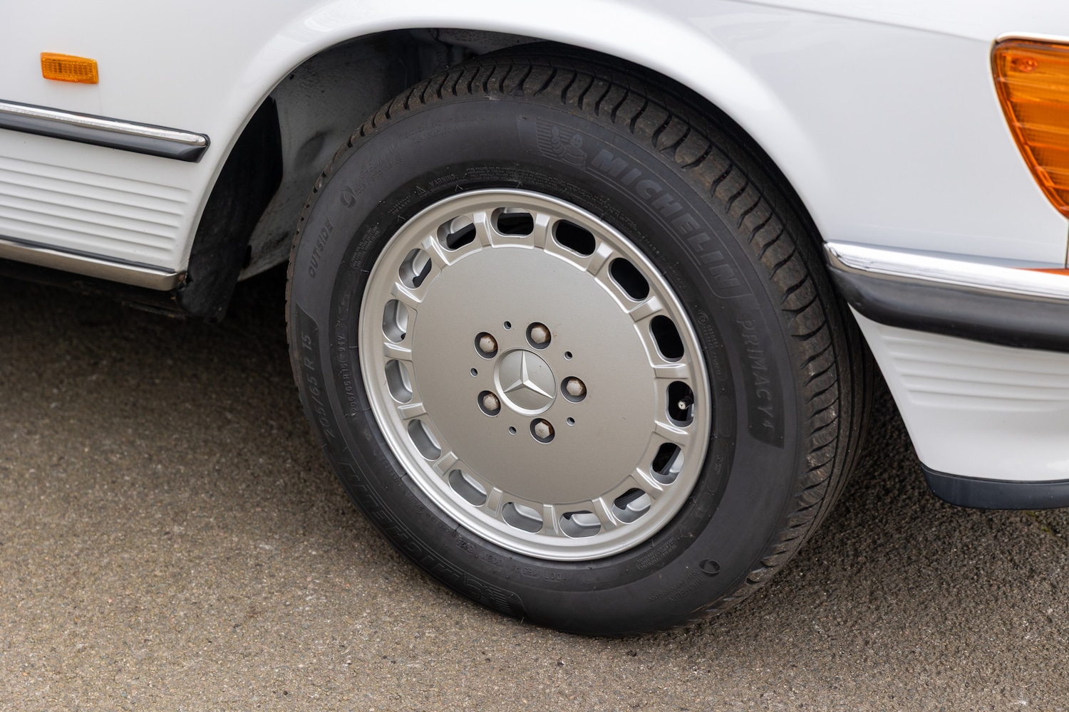 Used Mercedes-Benz SL for sale - 77927672: Photo 2