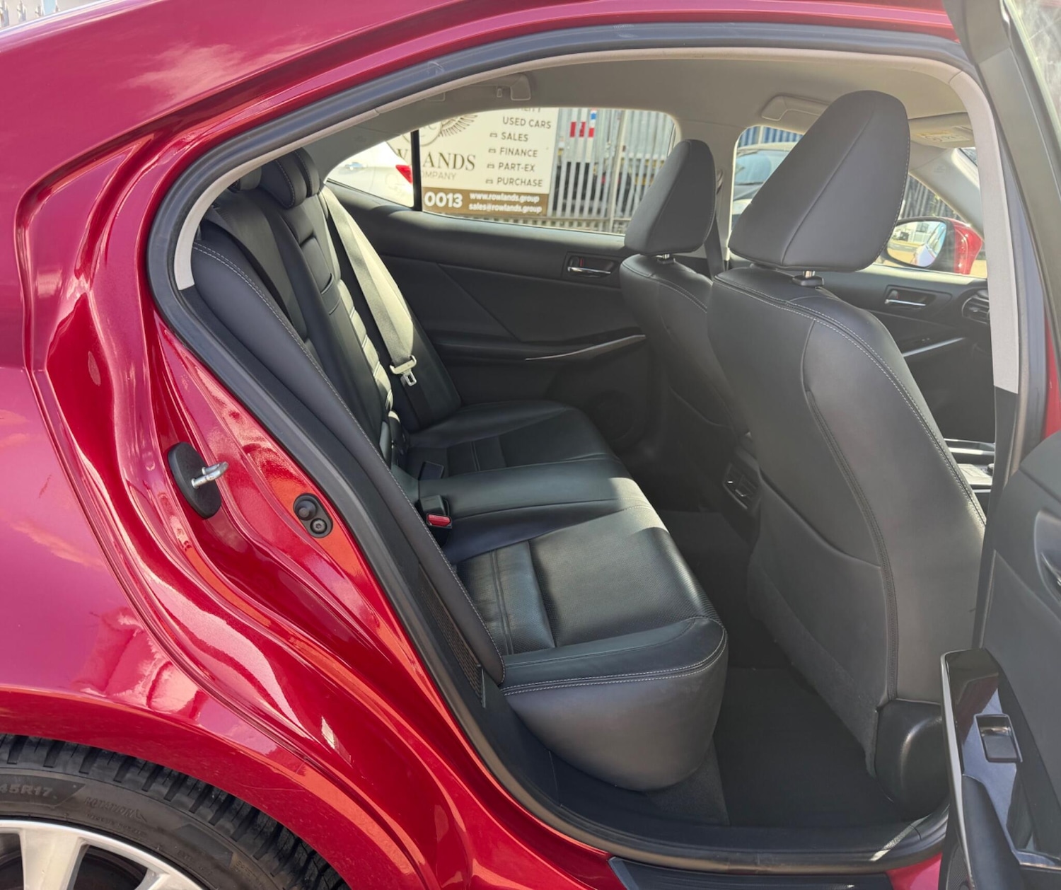 Used Lexus IS 2016 for sale - 78001946: Photo 2