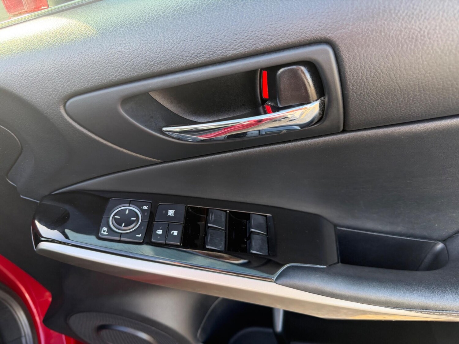 Used Lexus IS 2016 for sale - 78001946: Photo 7