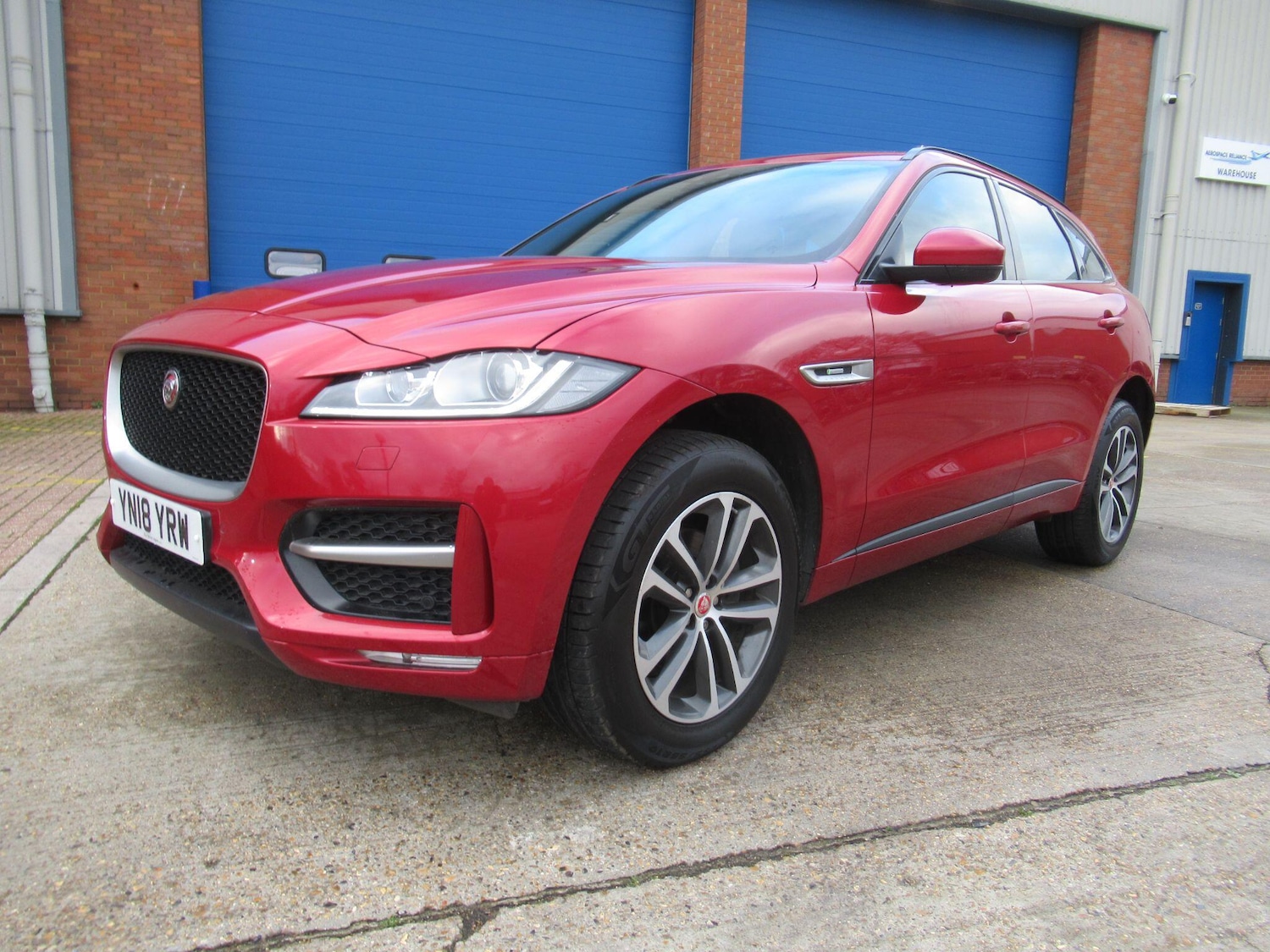 Used Jaguar F-Pace 2018 for sale - 78015781: Photo 4