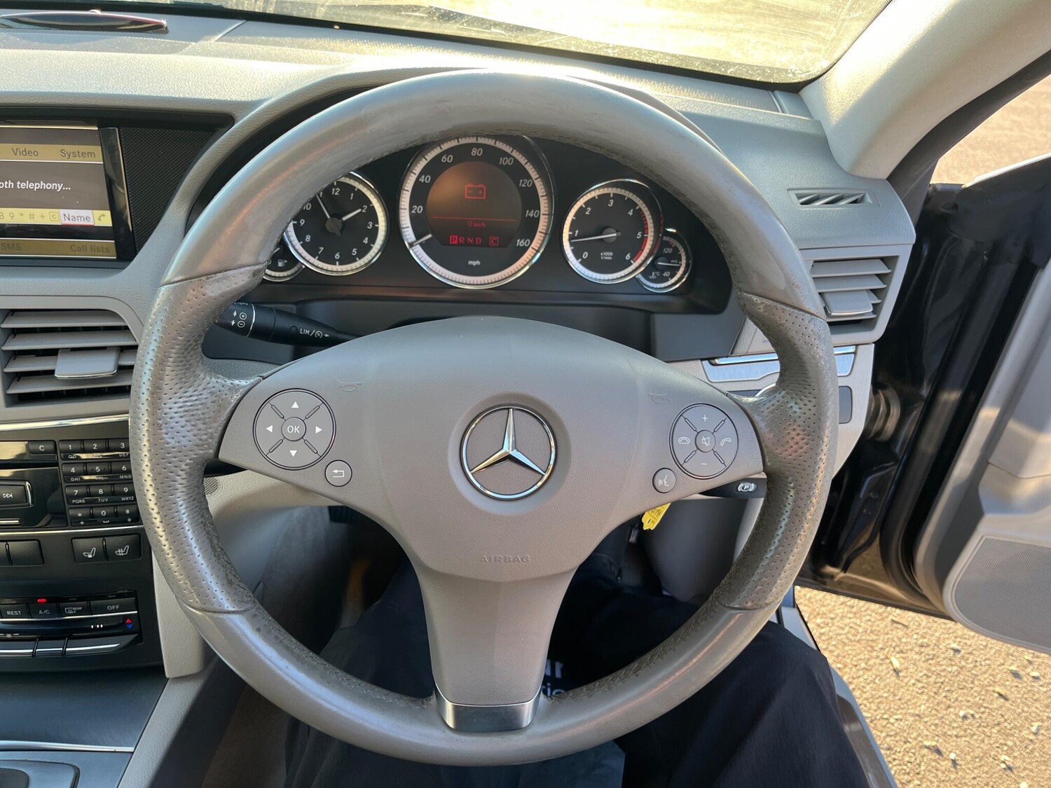 Used Mercedes-Benz E Class 2009 for sale - 77762592: Photo 22