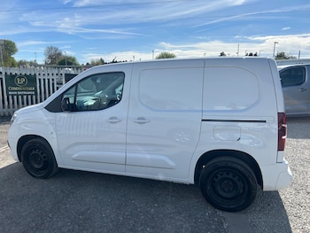 Used Vauxhall Combo 2023 for sale - 78242564: Photo