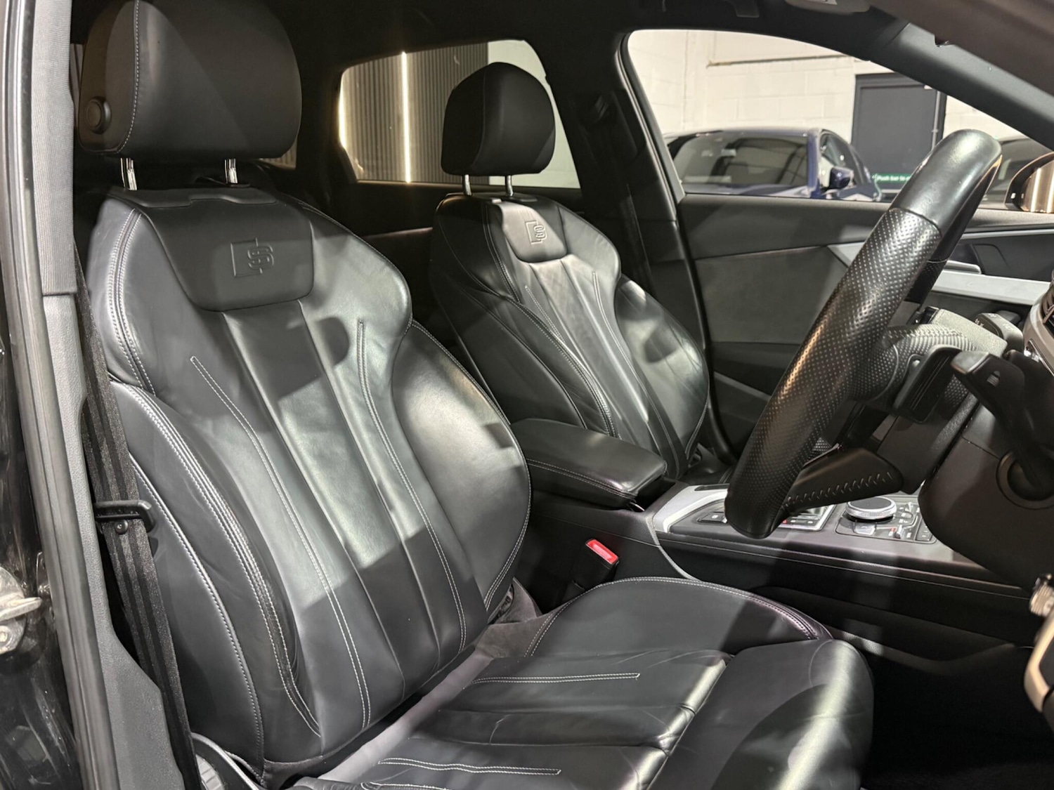 Used Audi A4 2016 for sale - 78062120: Photo 10