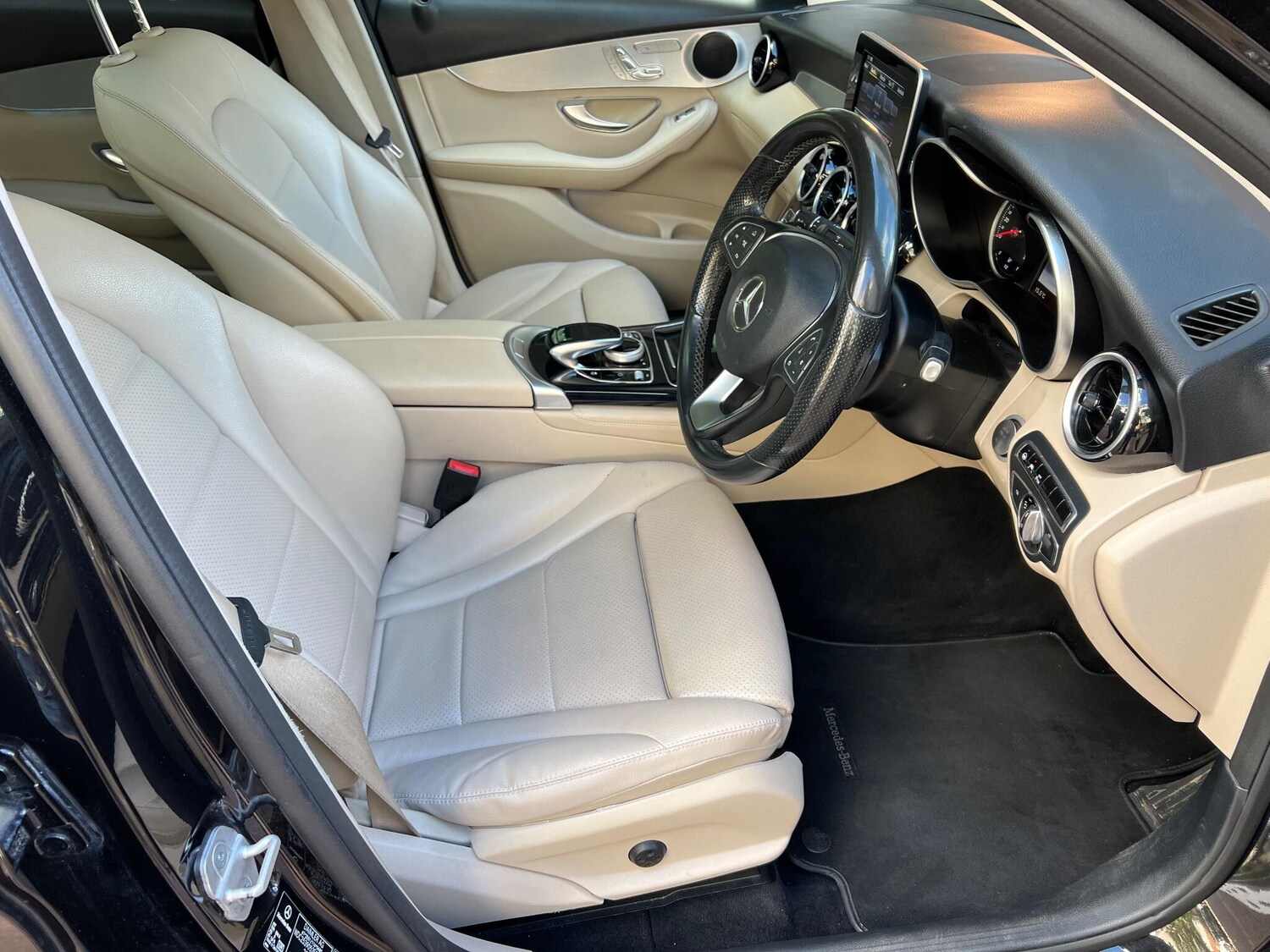 Used Mercedes-Benz GLC 2015 for sale - 78029192: Photo 14