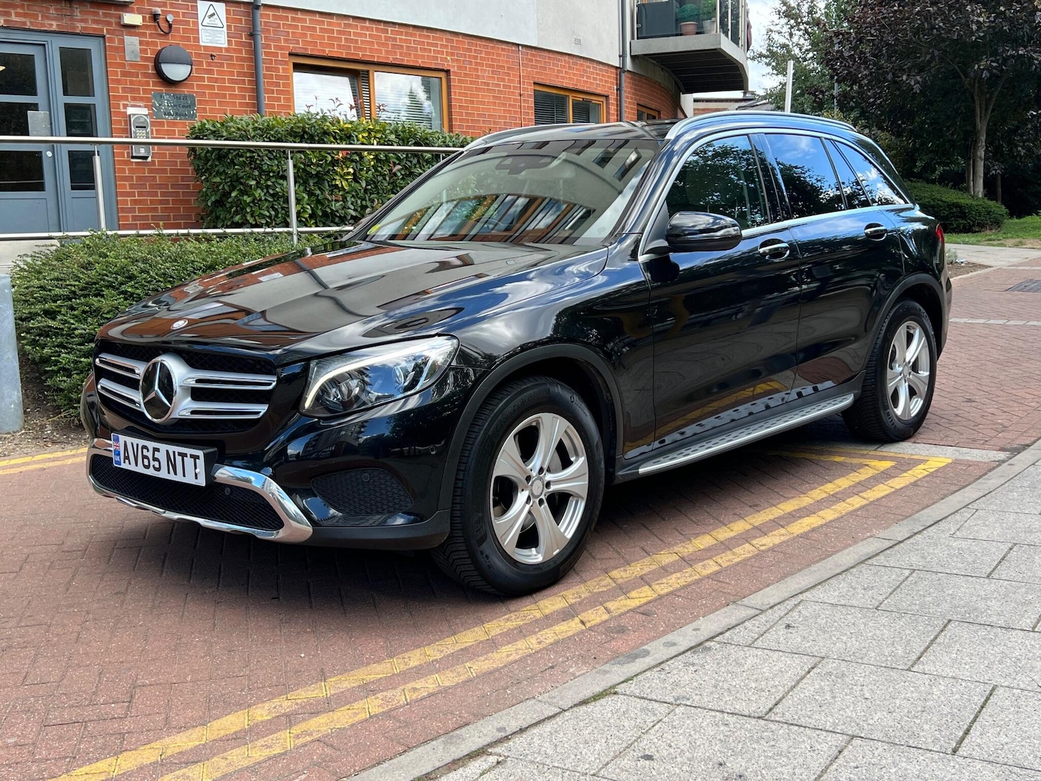 Used Mercedes-Benz GLC 2015 for sale - 78029192: Photo 2