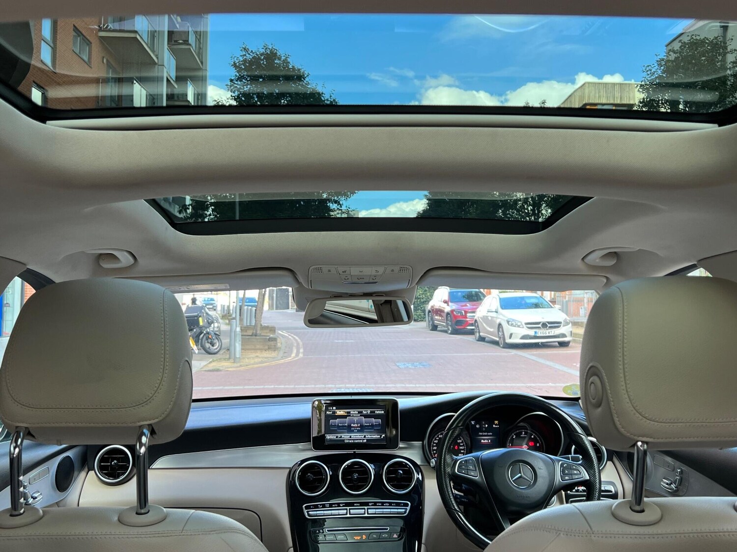 Used Mercedes-Benz GLC 2015 for sale - 78029192: Photo 6