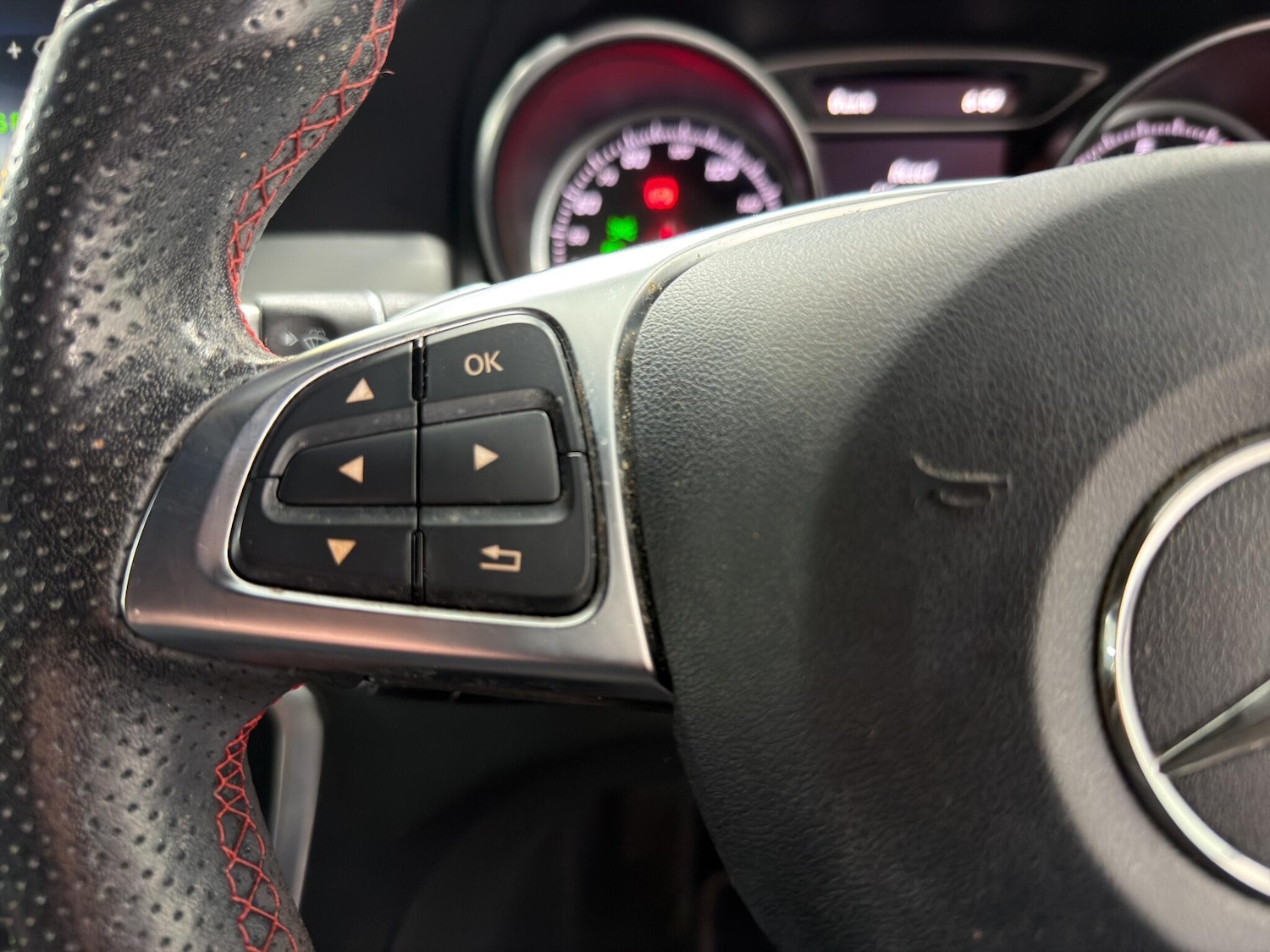 Used Mercedes-Benz GLA 2019 for sale - 77786353: Photo 11